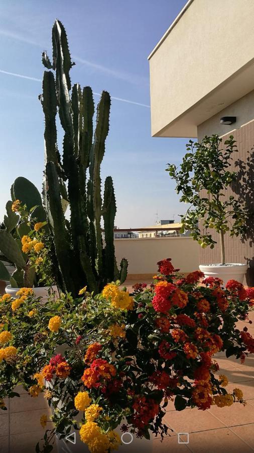 شقة Isolaazzurra مونوبولي المظهر الخارجي الصورة